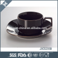 Venta al por mayor de buena calidad de lujo dubai negro taza de café de cerámica y plato conjunto